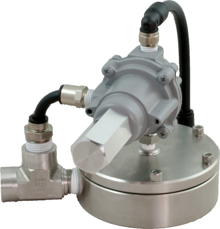 Equilibar Vacuum Regulator with 160A remote sense pilot regulator